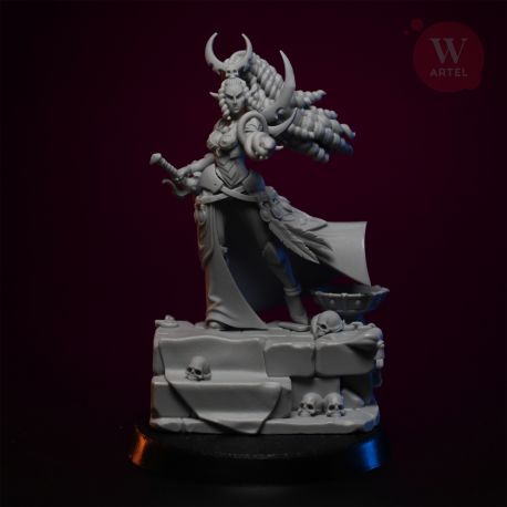 Lady Agrippyne with 2 Male Slaves